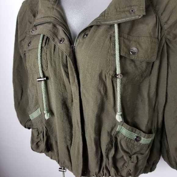 🪖Army Green Zip Up - Picture 2 of 6